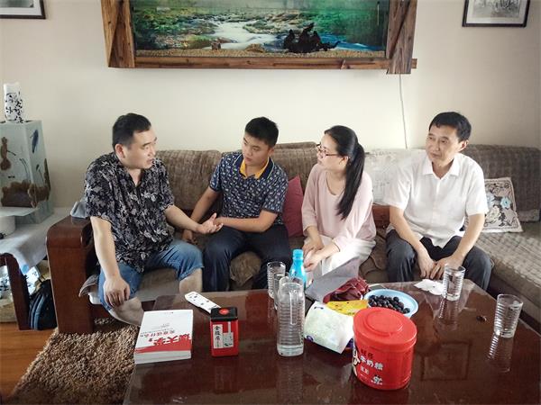 南昌十中民德学校开展家访活动